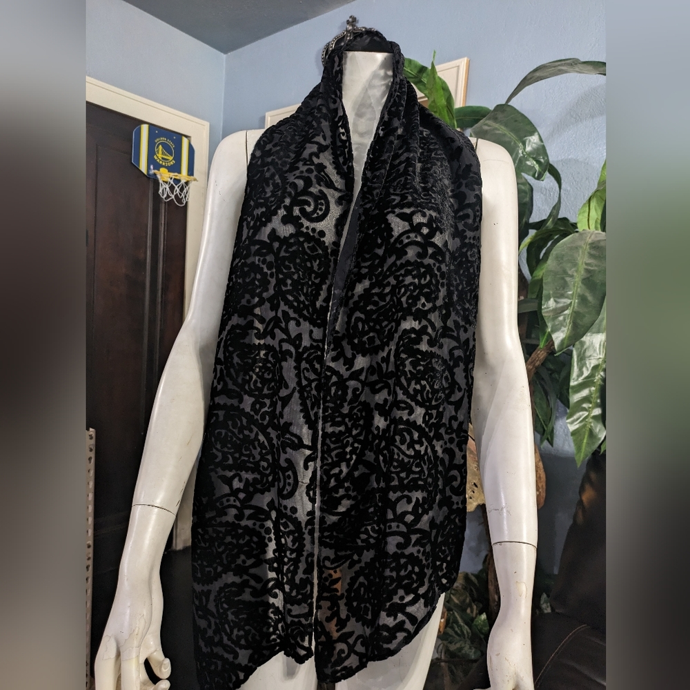 Vintage 30's Monogrammed Opera Scarf "S" /  Victorian Black lace Velvet Scarf - Picture 7 of 8